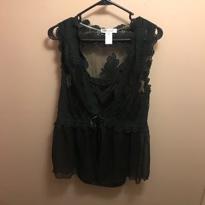 💕Sheer / lace sleeveless top / vest - 1x💕